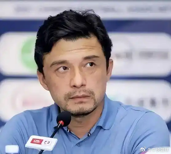 开云体育下载-抵达法国，谢晖发声，正式上任，新岗位曝光，和范志毅竞争|足球|中国足球|老甲A联赛|长春亚泰|上海海港_新浪体育_新浪新闻